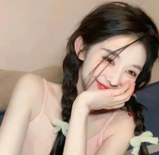 顾机长,太太说自己已守寡三年